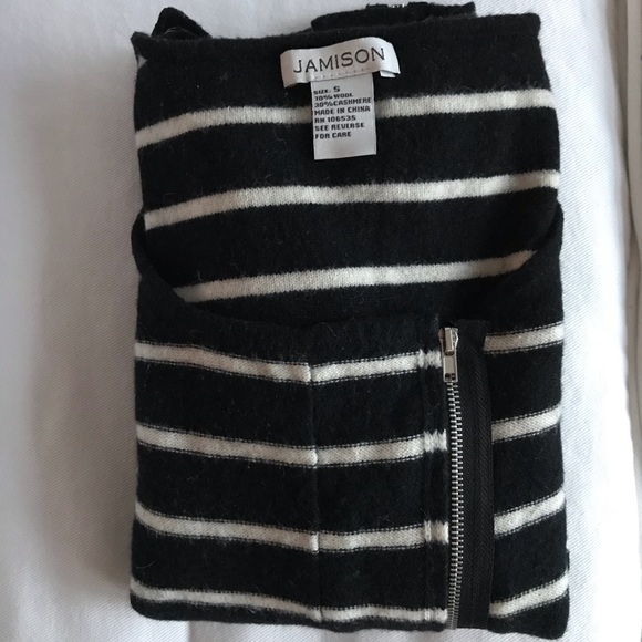 Jamison wool and cashmere sweater. - Picture 6 of 7